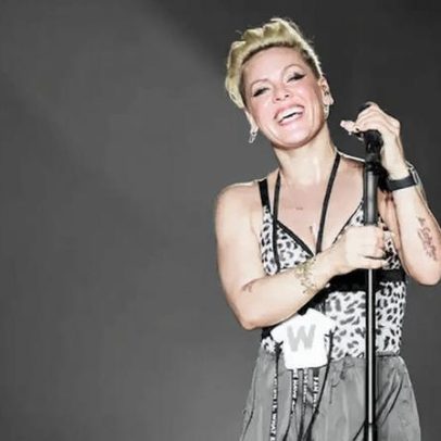 P!nk negocia voo épico para apresentação na Copa do Mundo