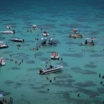 Parrachos de Perobas, RN, evidenciam águas cristalinas do Caribe brasileiro