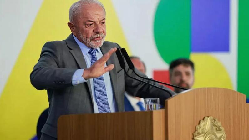 Governo Lula bloqueia recursos de Minha Casa, Minha Vida, caças da Aeronáutica e Pé-de-Meia