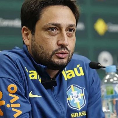 Arthur Elias faz discurso após vitória do Brasil sobre os EUA