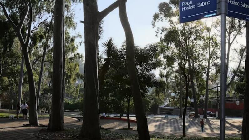 Praça Horácio Sabino, em Pinheiros, zona oeste de São Paulo; homem suspeito de fotografar crianças foi detido