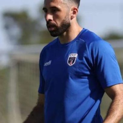 Zagueiro cabo-verdiano chega à seleção via LinkedIn