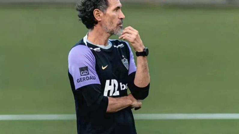 100 dias de Domínguez: Atlético ganha fôlego e mira reforços