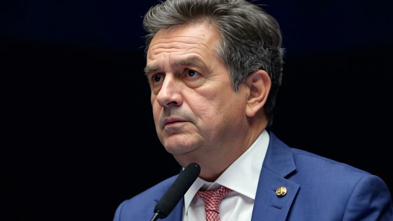 Investigação da PF indica que Daniel Vorcaro pagou hospedagem de Ciro Nogueira e Hugo Motta em Lisboa