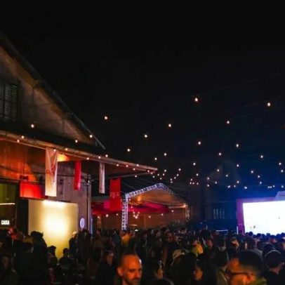 Torcida Alegre transmite o jogo do Brasil com programação no Cais Embarcadero