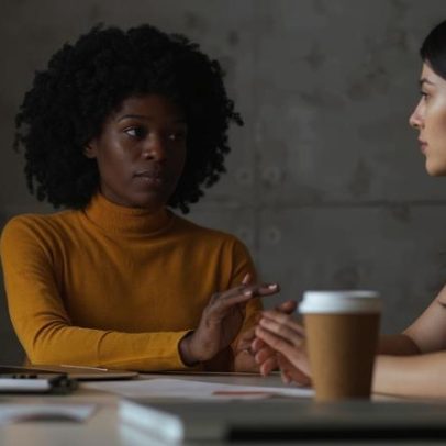 O que significa ter dificuldade de dizer não, segundo a psicologia