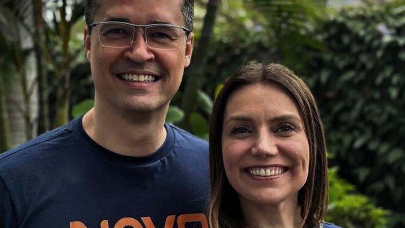 Deltan e a esposa, Fernanda Dallagnol, são filiados ao Partido Novo
