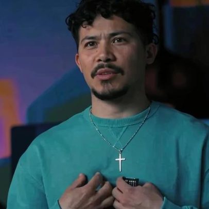 Ateu converte-se ao cristianismo após receber folheto evangelístico