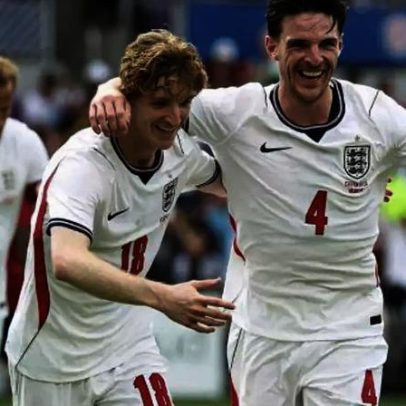 Inglaterra derrota Costa Rica com folga e mira Mundial