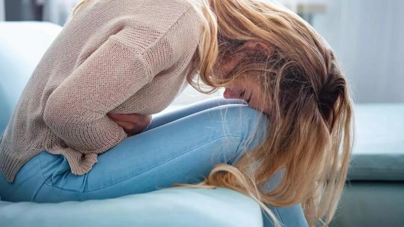 Entenda o que é a diarreia menstrual