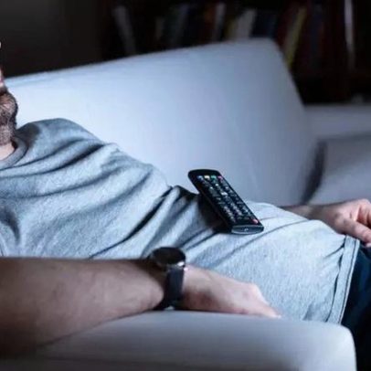 Falar durante o sono: hábito inofensivo ou sinal do corpo?