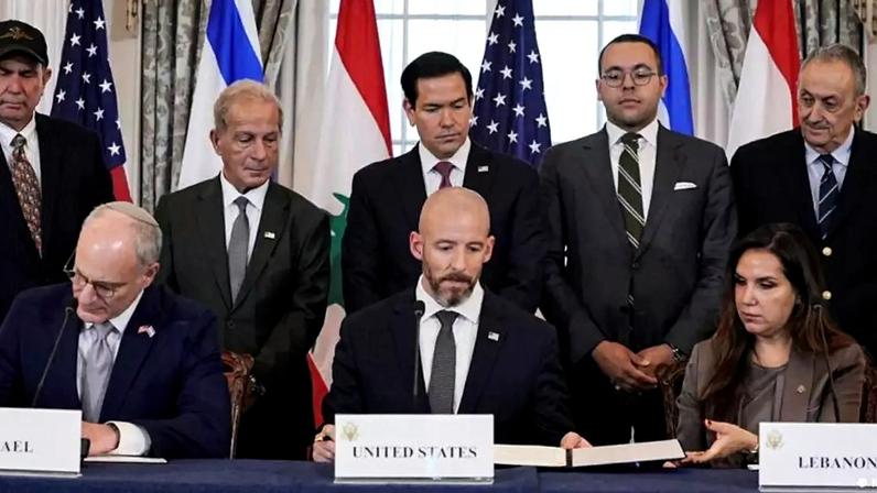 Enquanto Israel destacou que acordo autoriza "zona de segurança", Líbano vê no tratado oportunidade para saída definitiva de tropas israelenses de seu território