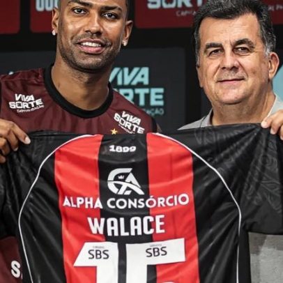 Walace é apresentado pelo Vitória após empréstimo do Cruzeiro