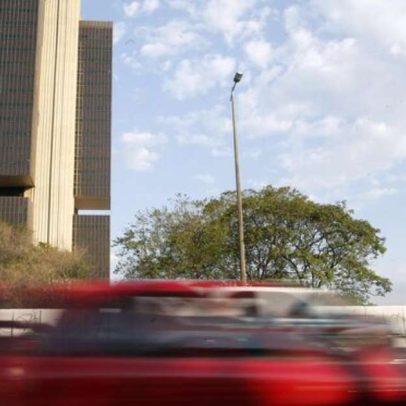 Segundo escalão do BC envia carta a senadores sobre PEC da autonomia e Pix