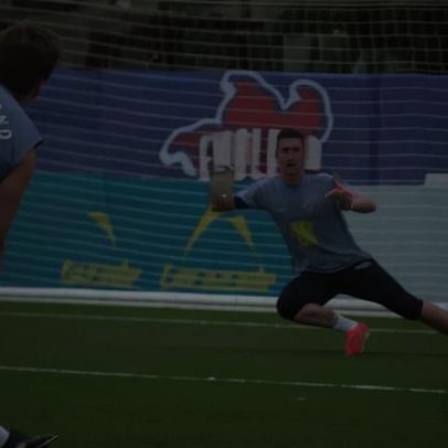 Harry Kane marca golaço em treino da Inglaterra; vídeo é divulgado