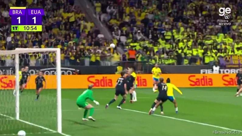 Brasil vence EUA por 2 a 1 em amistoso feminino