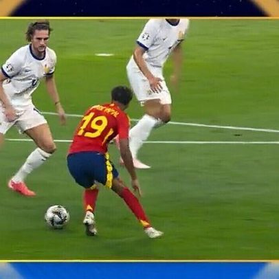 Lamine Yamal escolhe Espanha e rejeita Marrocos para jogar pela seleção