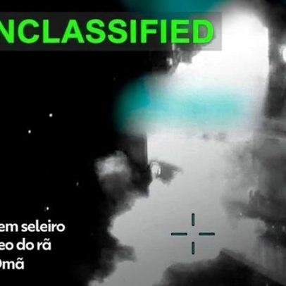 EUA atacam navio com petróleo iraniano no Golfo de Omã