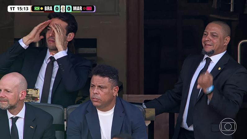 Kaká, Roberto Carlos e Ronaldo lamentam chance perdida por Igor Thiago