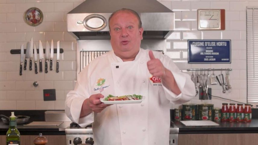 Sardinha enlatada a nível 'MasterChef': aprendi com Érick Jacquin como deixá-la ainda melhor com molho de tomate, cebola e manjericão.