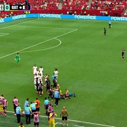 Jogador canadense quebra a perna em confronto com o Catar