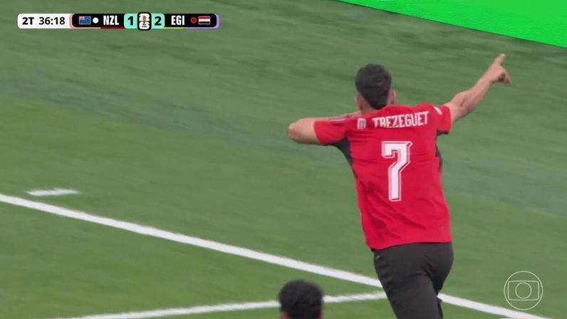 Trezeguet marca de cabeça aos 36 do 2º tempo e Egito vence a Nova Zelândia