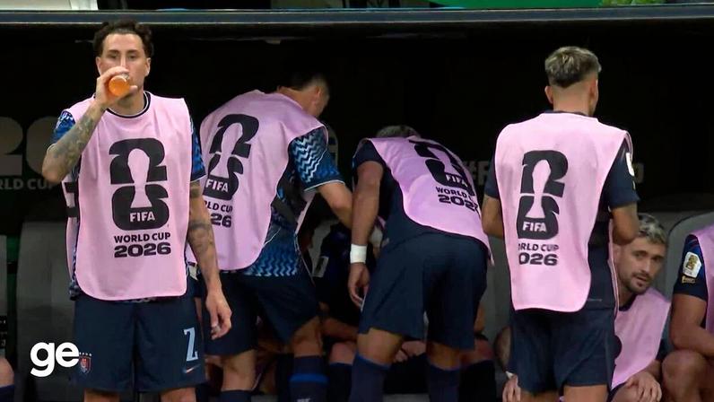 Valverde sai de campo transtornado após substituição