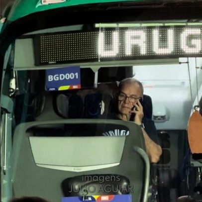 Bielsa explica substituição de Muslera no intervalo após eliminação uruguaia