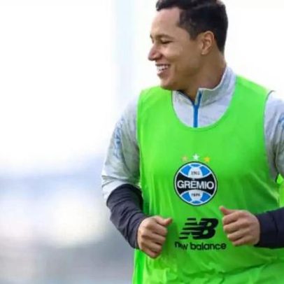 Marlon, do Grêmio, volta a correr após três meses