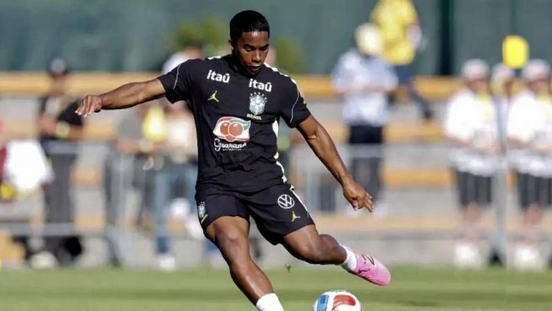 Ancelotti adotou a mesma estratégia com Endrick no Real Madrid –