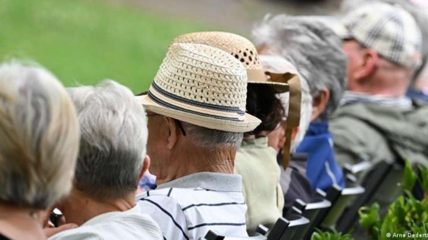 Em 2025, população da Alemanha diminuiu pela primeira vez em muitos anos, em cerca de 100 mil pessoas