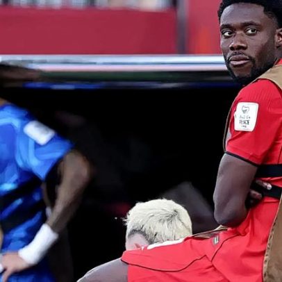 Alphonso Davies segue como dúvida para o segundo jogo do Canadá na Copa