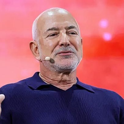 Bezos afirma que IA criará mais empregos, não os substituirá
