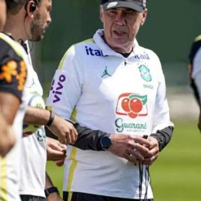 Ancelotti sinaliza retorno do 4-2-4, com dúvidas no time titular