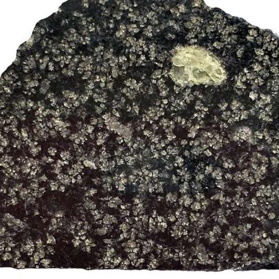 Meteorito no Saara é fragmento de planeta que se desfez há 4,5 bilhões de anos