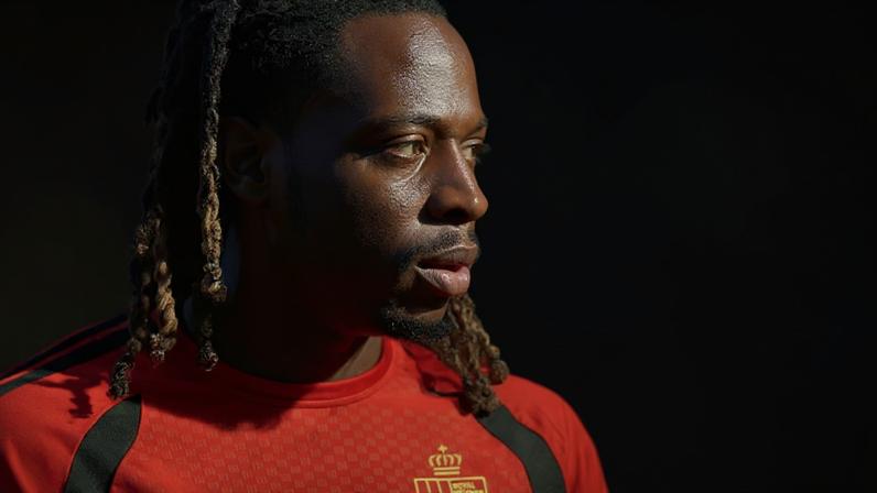 Renton, Washington, EUA – 17 de junho de 2026. Jeremy Doku, da Bélgica, durante o treino, em 17 de Junho, em Renton, Washington, Estados Unidos. O jogador afirmou que pretender acompanhar o parto da esposa que deve acontecer durante a Copa do Mundo.