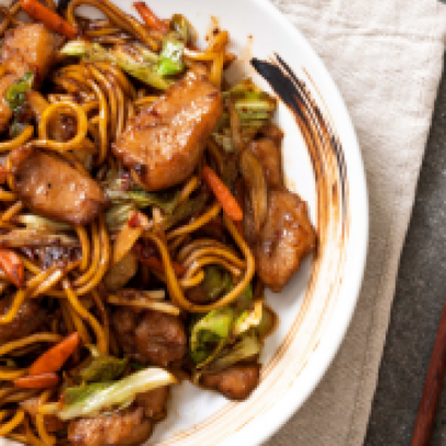 Yakisoba tradicional: receita prática para reunir a família