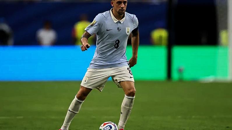 Valverde acredita que Uruguai pode brigar pelo título –