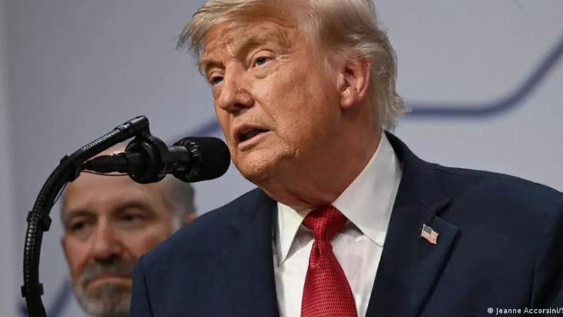 Trump chamou resolução de "inoportuna"
