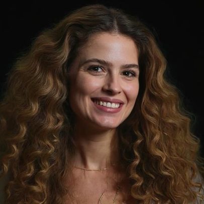 Carolina, filha de Alexandre Borges, aparece em Quem Ama Cuida