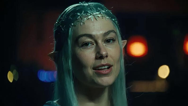 Phoebe Bridgers volta com 'Lost Boys': single pop sobre homens que não amadurecem
