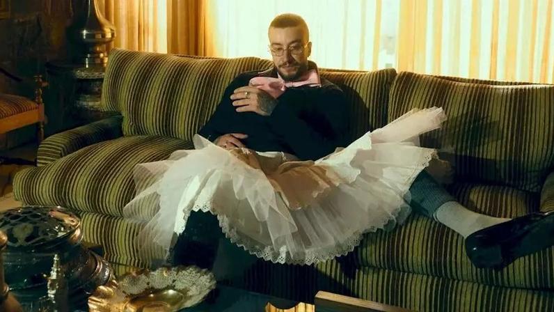 CHAMELEO transforma recaídas afetivas em pop confessional em 'Volto Logo'