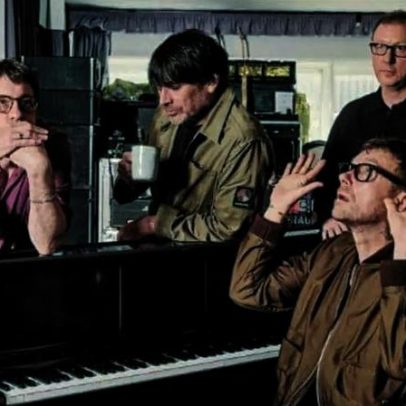 Blur só se reuniria quando Oasis terminar, diz baixista