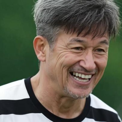 Kazu Miura renova contrato e jogará 42ª temporada como profissional