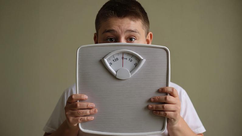 Informação e hábitos saudáveis são aliados fundamentais no combate à obesidade infantil