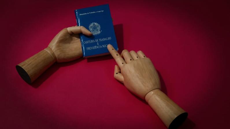 Trabalhadores com carteira assinada e servidores públicos podem ter direito ao PIS/Pasep