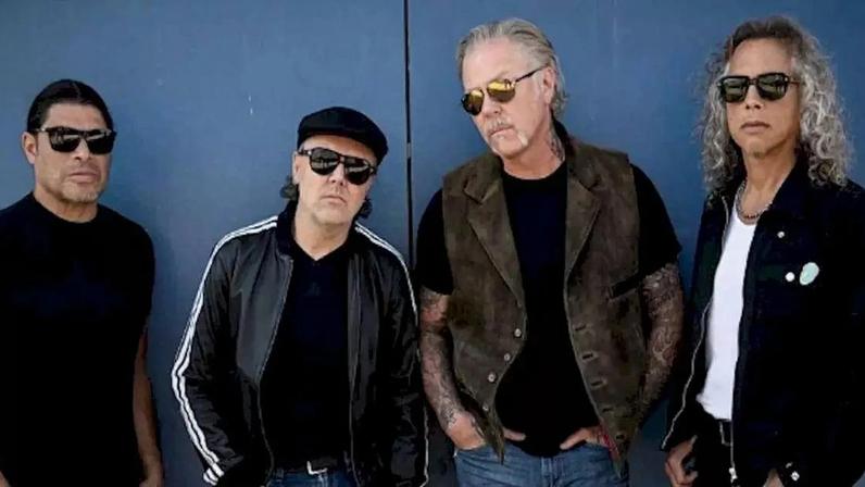 Metallica intriga os fãs com um detalhe em suas redes