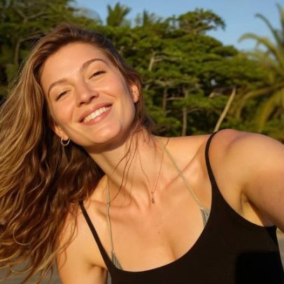 Hábito matinal de Gisele Bündchen pode impactar pacientes com gastrite e refluxo