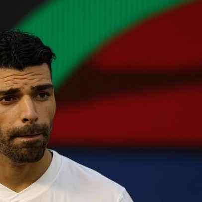 Dupla iraniana é detida em aeroporto dos EUA após estreia na Copa