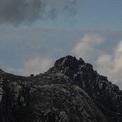 As maiores montanhas do Brasil revelam paisagens imponentes